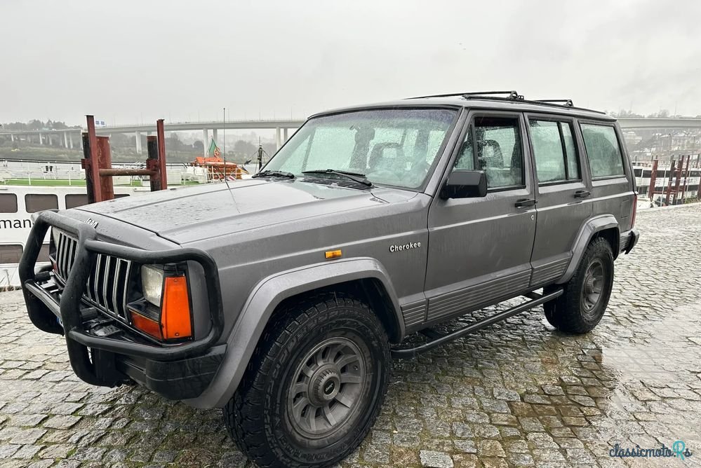 1988' Jeep Cherokee photo #1