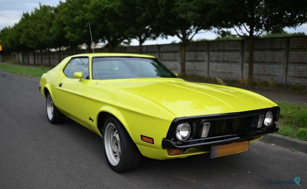 1972' Ford Mustang Mach-E photo #3