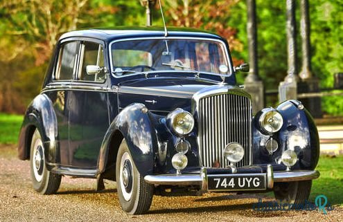 1953' Bentley R Type photo #3