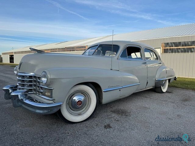 1947' Cadillac Fleetwood photo #1