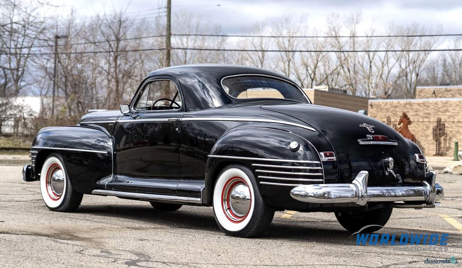 1942' Chrysler Saratoga photo #4