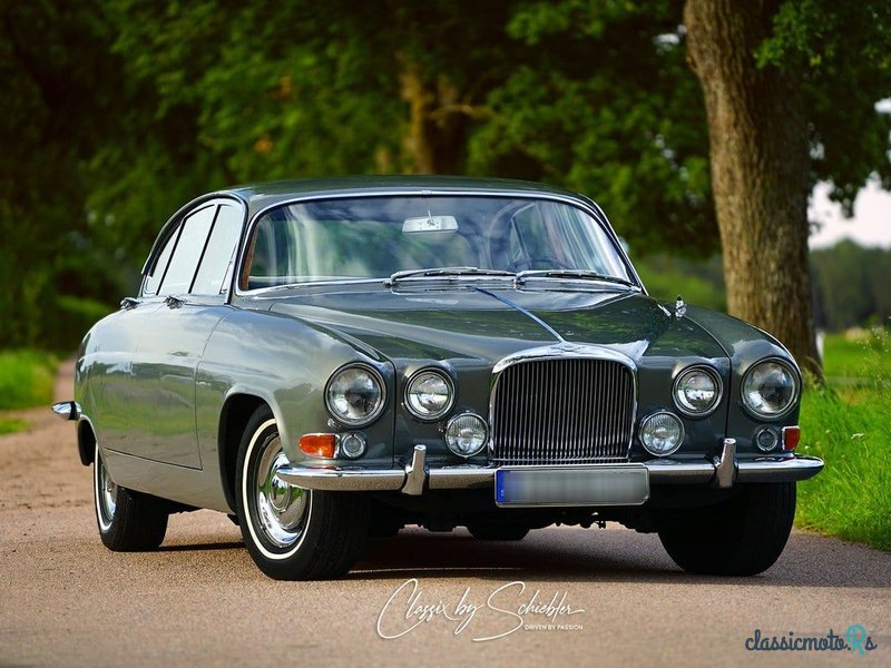 1962' Jaguar Mark X photo #3