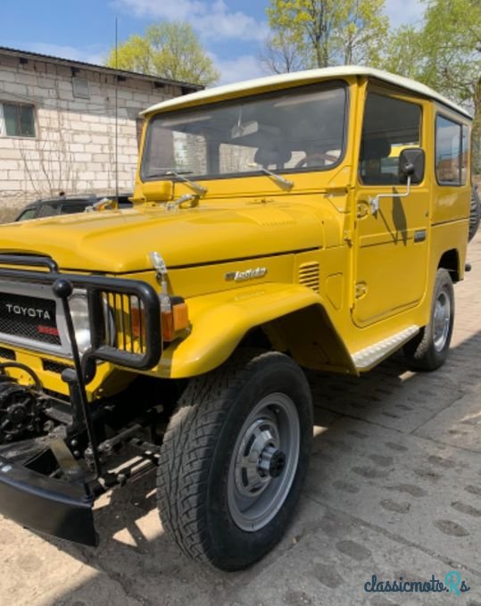 1976' Toyota Land Cruiser photo #2