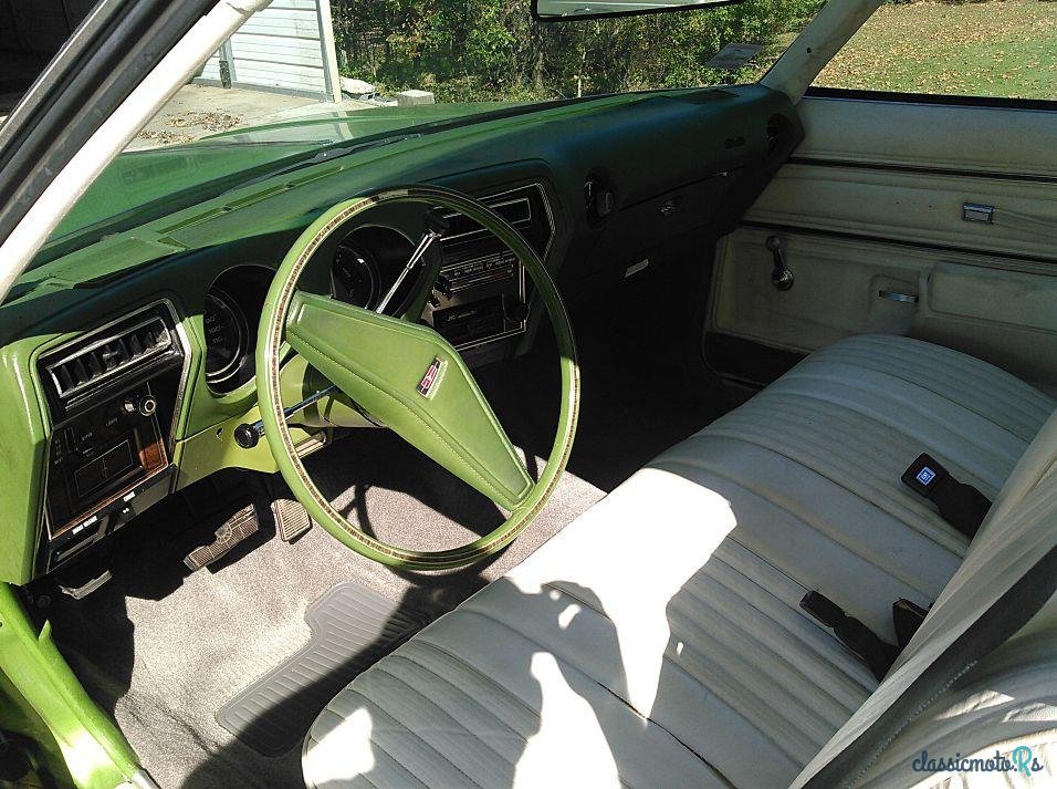 1976' Oldsmobile Cutlass Supreme photo #4