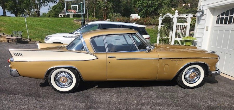 1957 Studebaker Golden Hawk