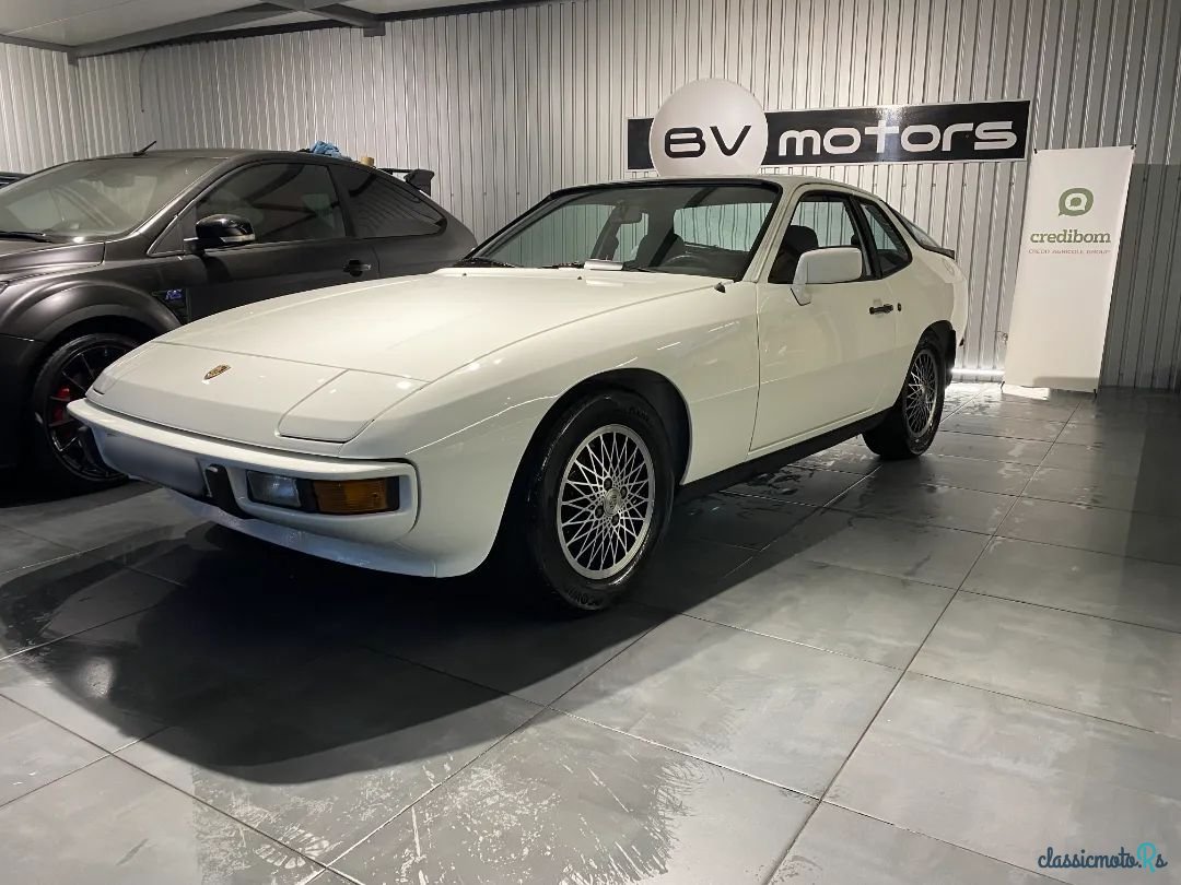 1980' Porsche 924 photo #2