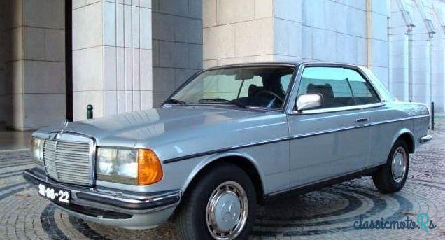 1978' Mercedes-Benz 230 C photo #1