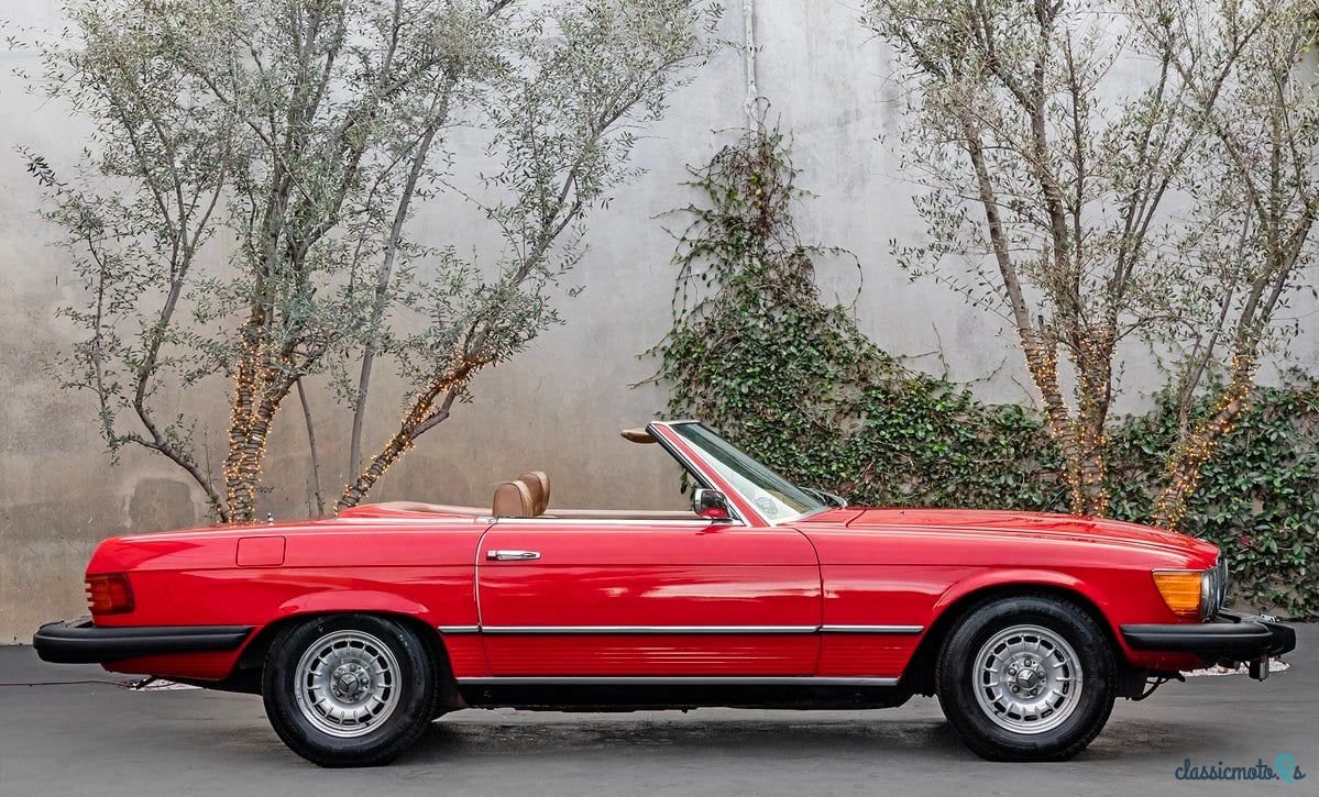 1975' Mercedes-Benz Sl Class photo #4