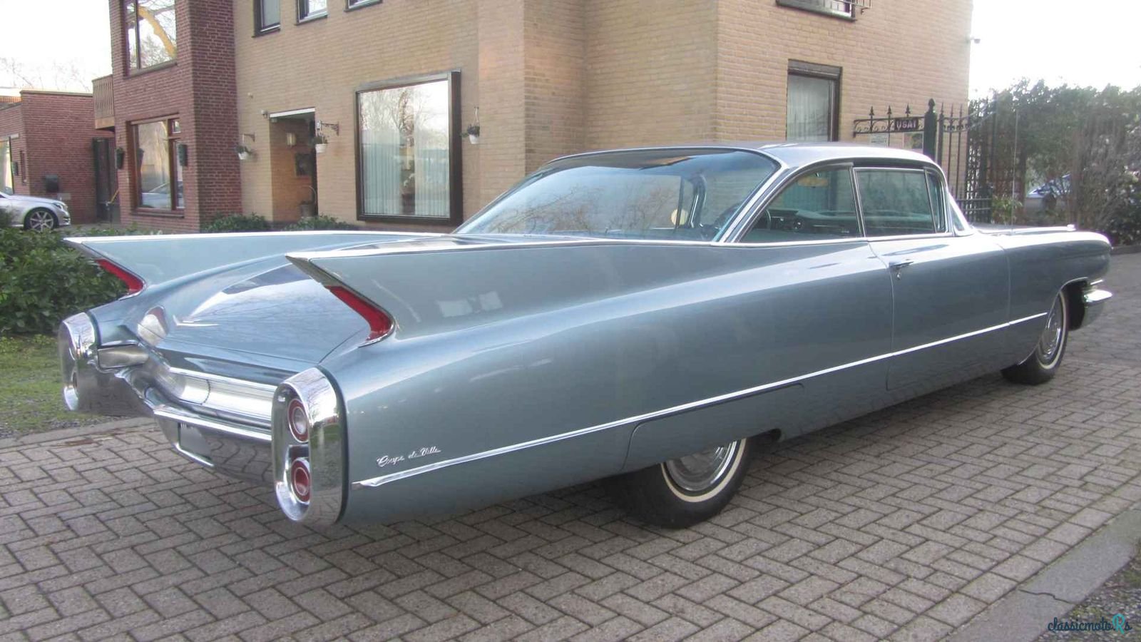 1960' Cadillac Coupe De Ville photo #2