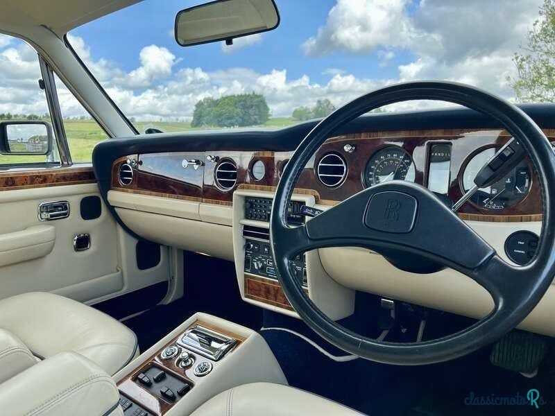 1990' Rolls-Royce Silver Spirit photo #2