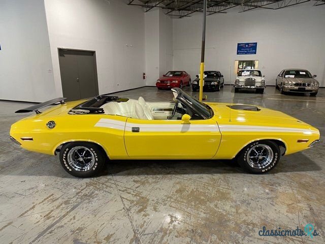 1971' Dodge Challenger photo #5