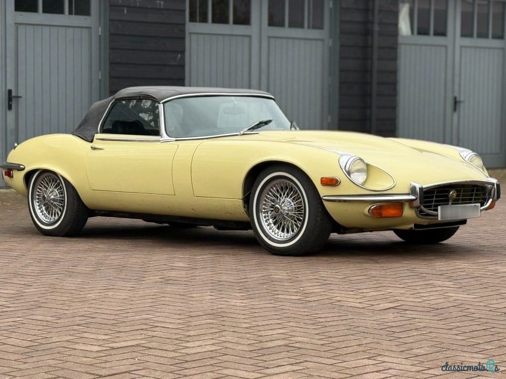 1974' Jaguar E-Type photo #4