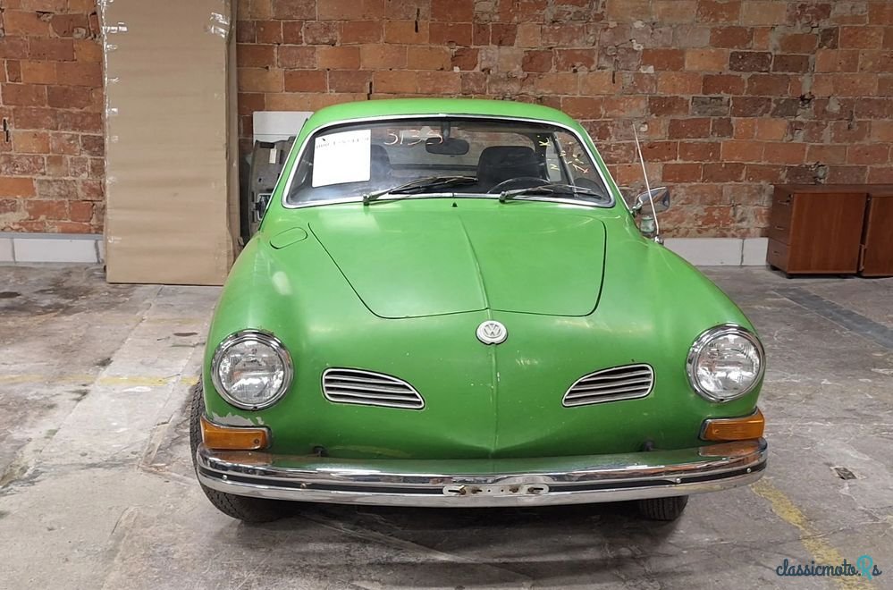1972' Volkswagen Karmann Ghia photo #4
