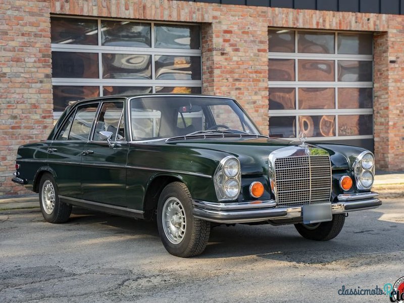 1971' Mercedes-Benz 280 photo #1