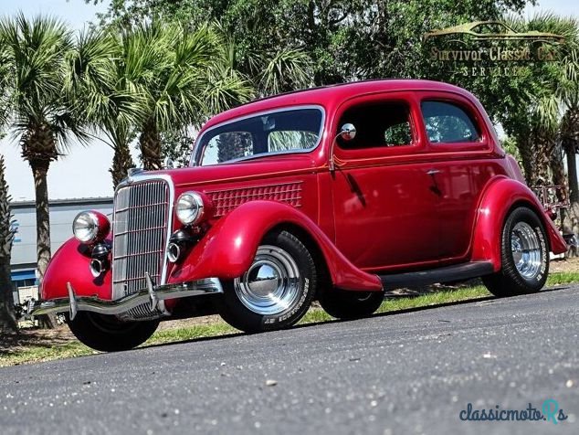 1935' Ford photo #3