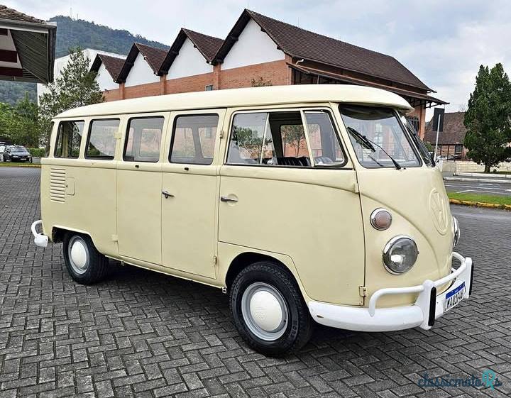 1974' Volkswagen Vans photo #1
