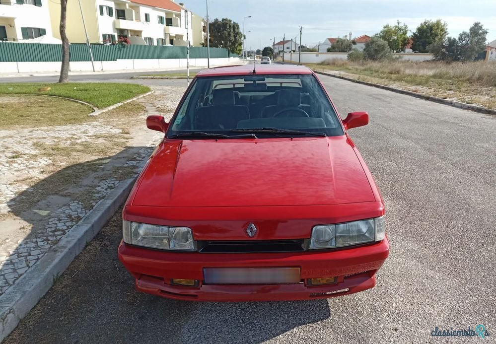 1990' Renault 21 2.0 Turbo Quadra photo #2