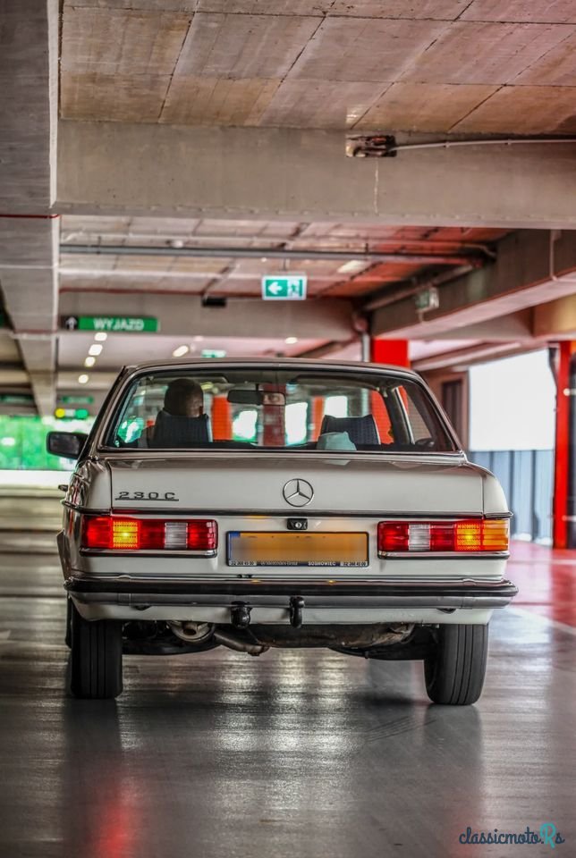 1978' Mercedes-Benz W123 photo #3