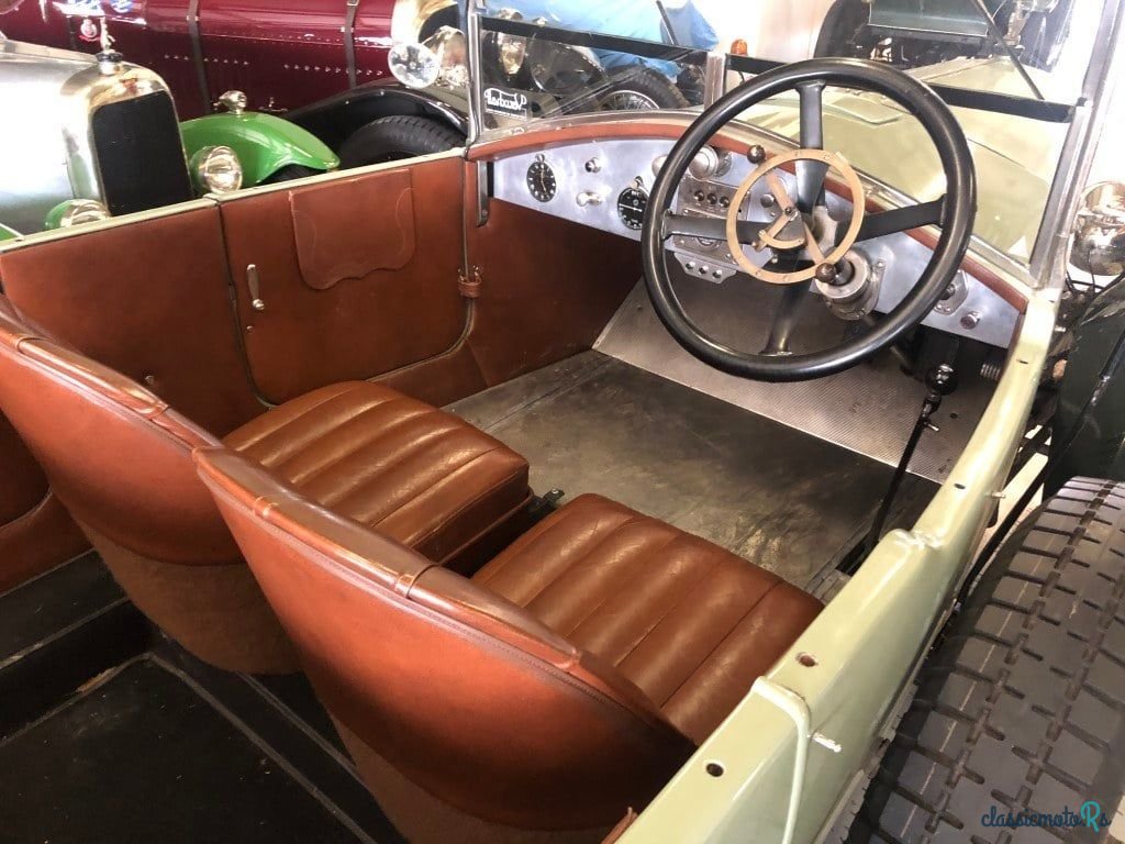 1923' Vauxhall 23-60 photo #4