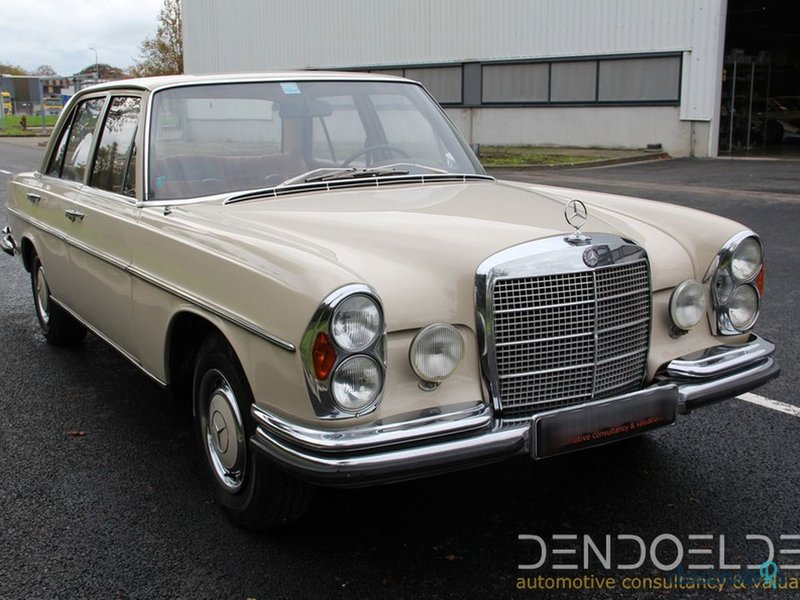 1971' Mercedes-Benz 280 S photo #4