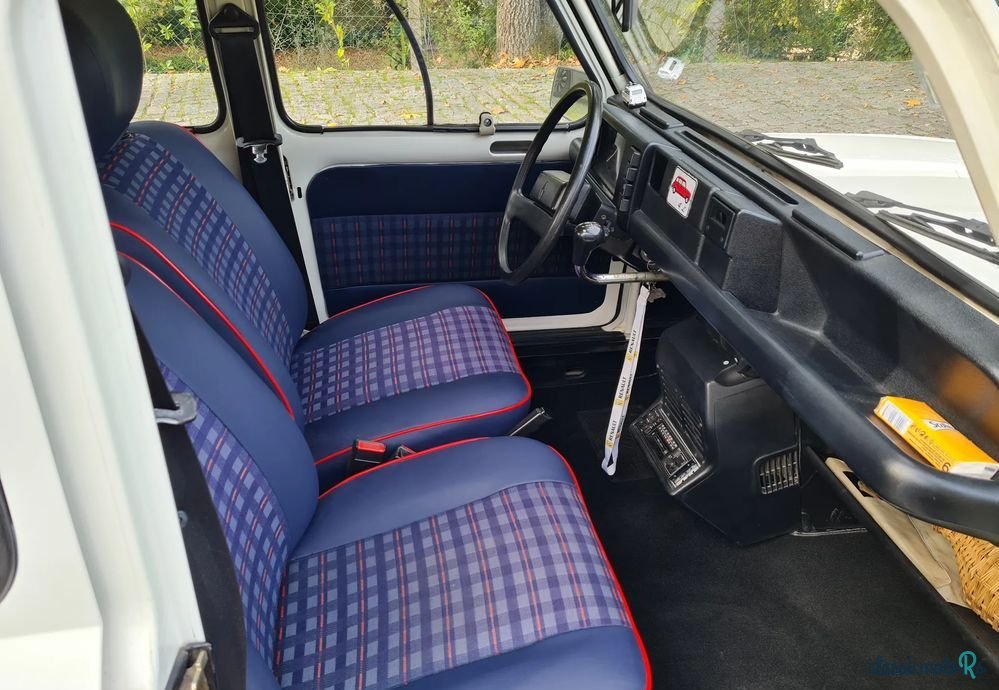 1989' Renault 4 1.1 Gtl photo #6