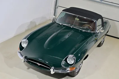 1968' Jaguar E-Type