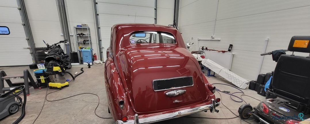 1954' Bentley Model R photo #4