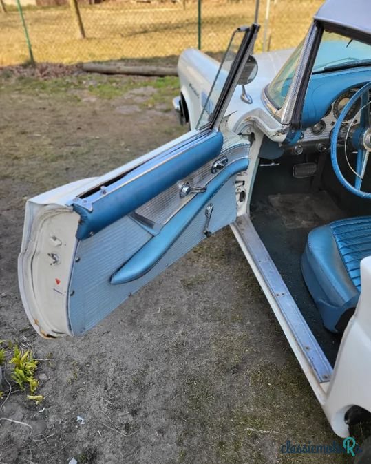1957' Ford Thunderbird photo #5
