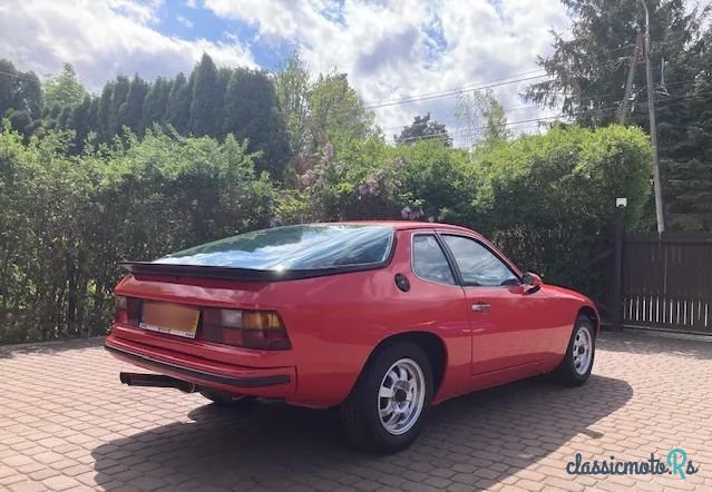1979' Porsche 924 Standard photo #6