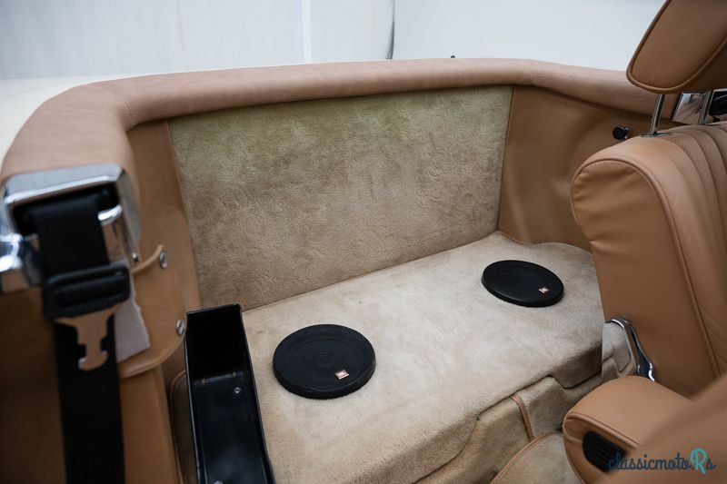 1982' Mercedes-Benz 380SL + hardtop '82 CH17339 photo #5