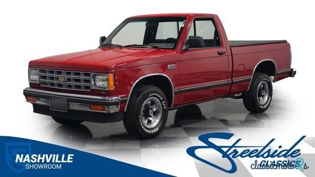 1988' Chevrolet S10 Pickup photo #1