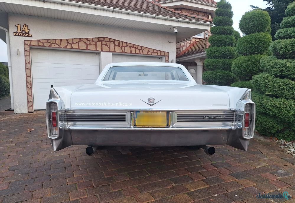 1965' Cadillac Deville photo #2
