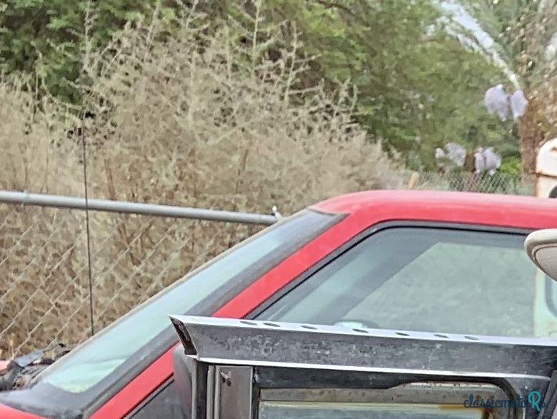 1957' Ford Fairlane photo #3