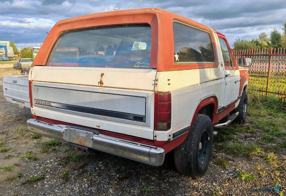 1980' Ford Bronco photo #2