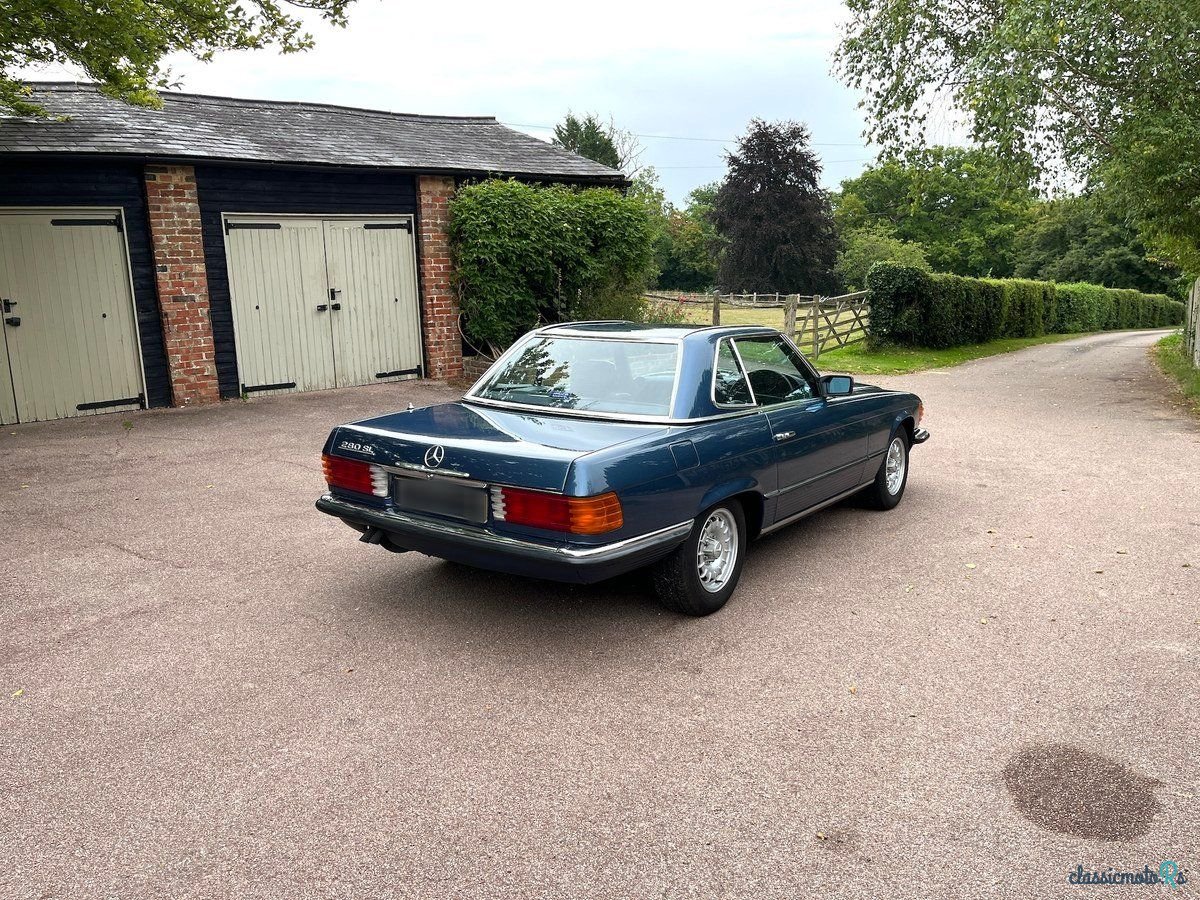 1983' Mercedes-Benz Sl Class photo #3