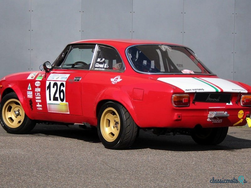 1969' Alfa Romeo Gt Junior photo #2