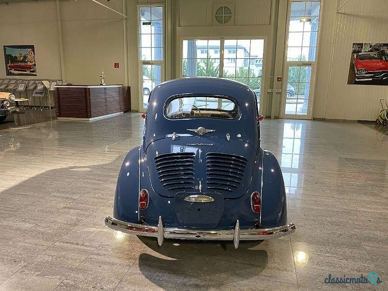 1957' Renault 4CV photo #4