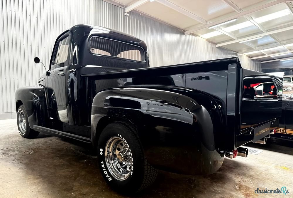1952' Ford F-100 photo #5