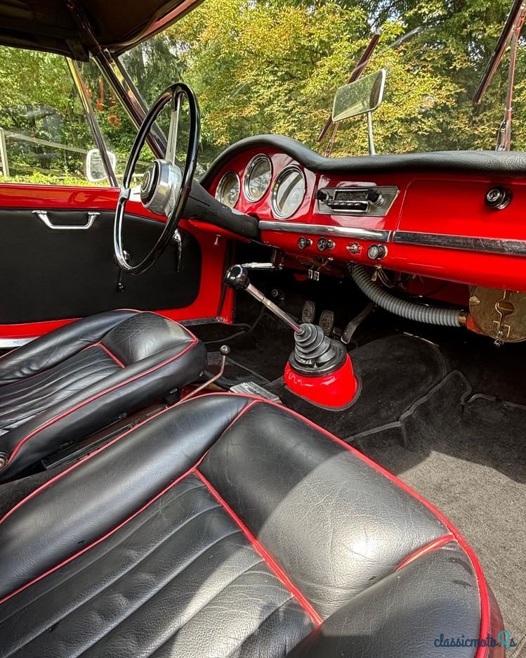 1963' Alfa Romeo Giulia photo #3