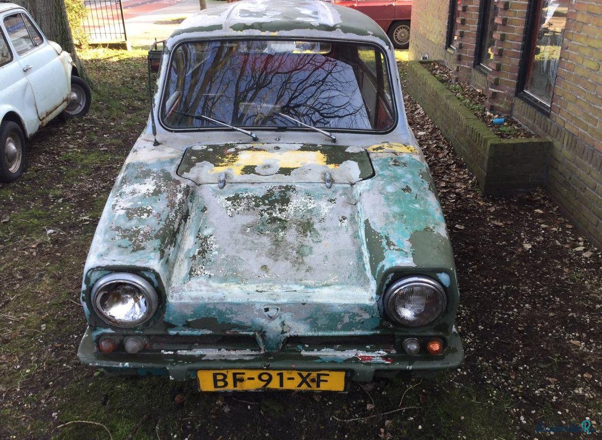 1974' Reliant Regal Supervan 3 photo #6