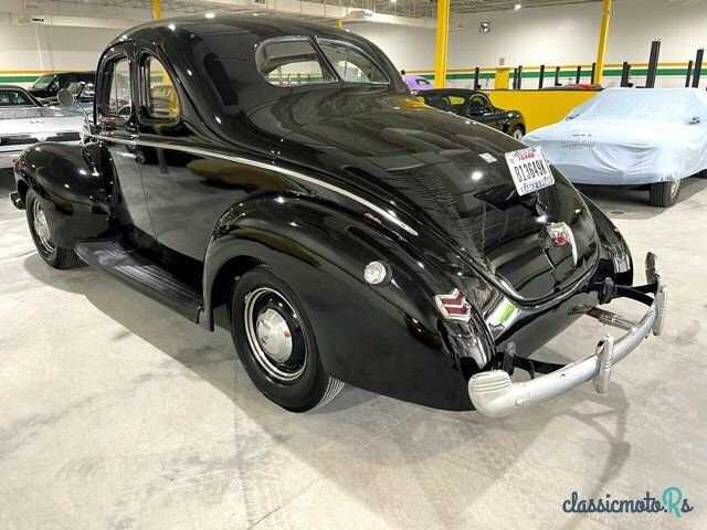 1940' Ford Deluxe photo #4