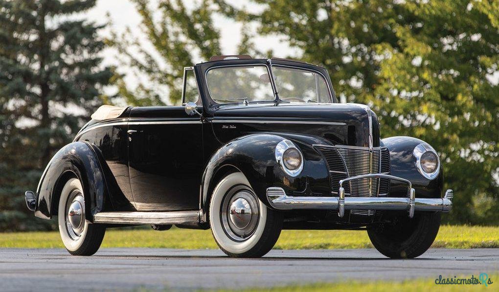 1940' Ford Deluxe photo #1