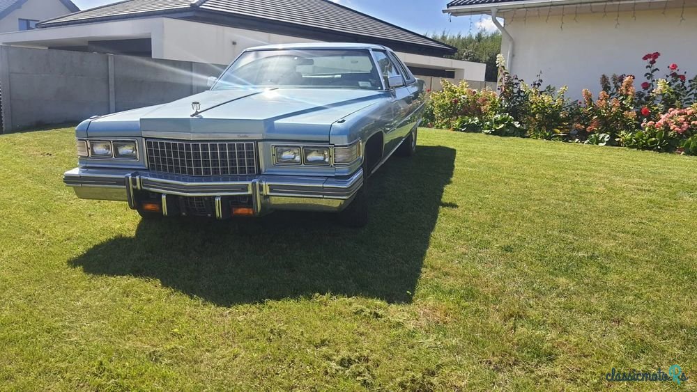 1976' Cadillac Deville photo #3