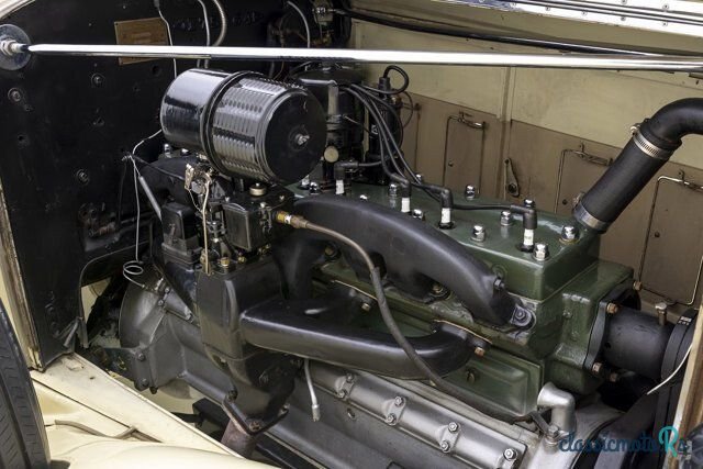 1933' Packard Super 8 photo #6