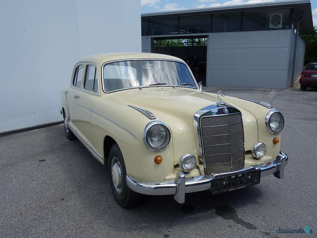 1957' Mercedes-Benz 220 S photo #2
