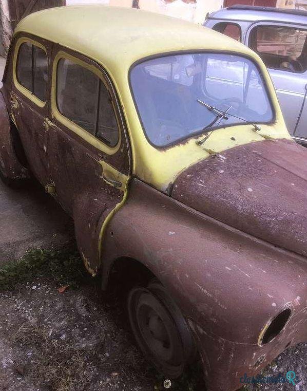 1960' Renault 4CV photo #2