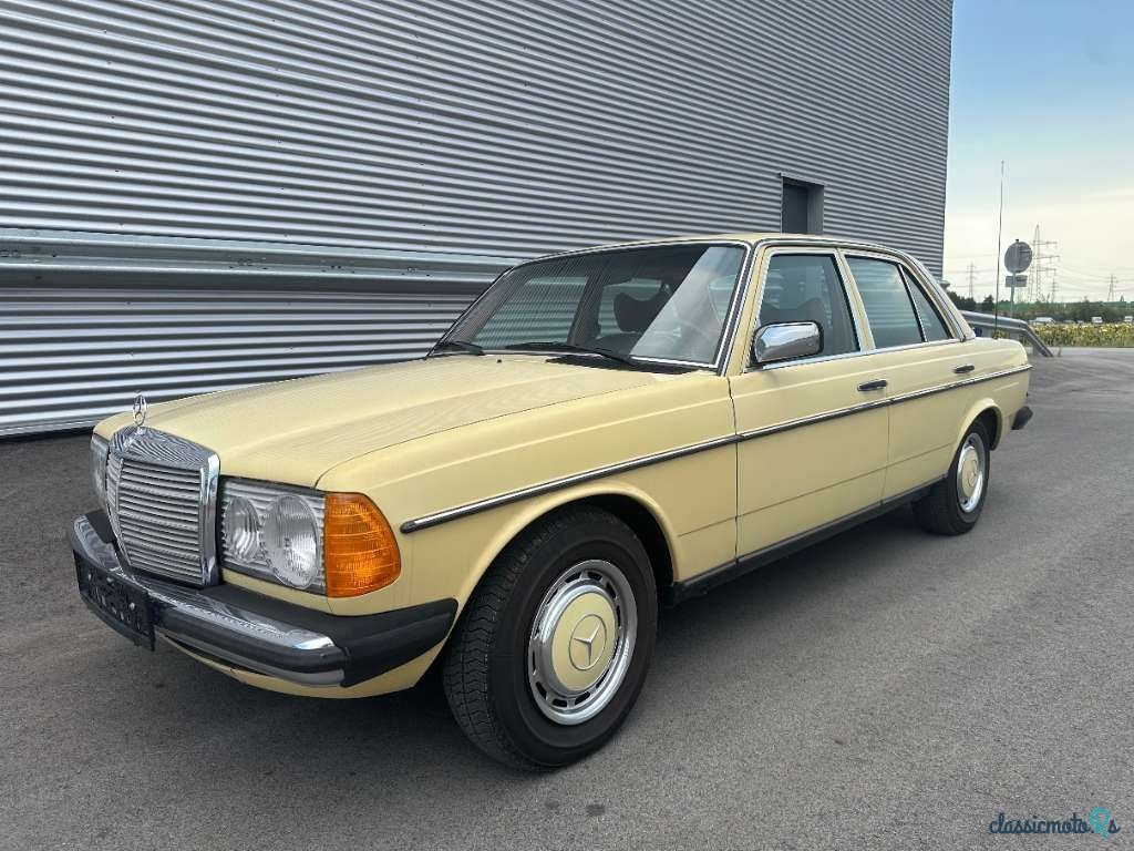 1979' Mercedes-Benz E-Klasse photo #2