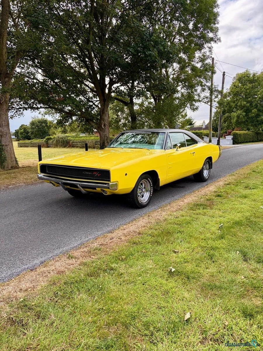 1968' Dodge Charger photo #3