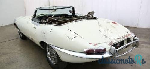 1966' Jaguar E Type Roadster photo #6