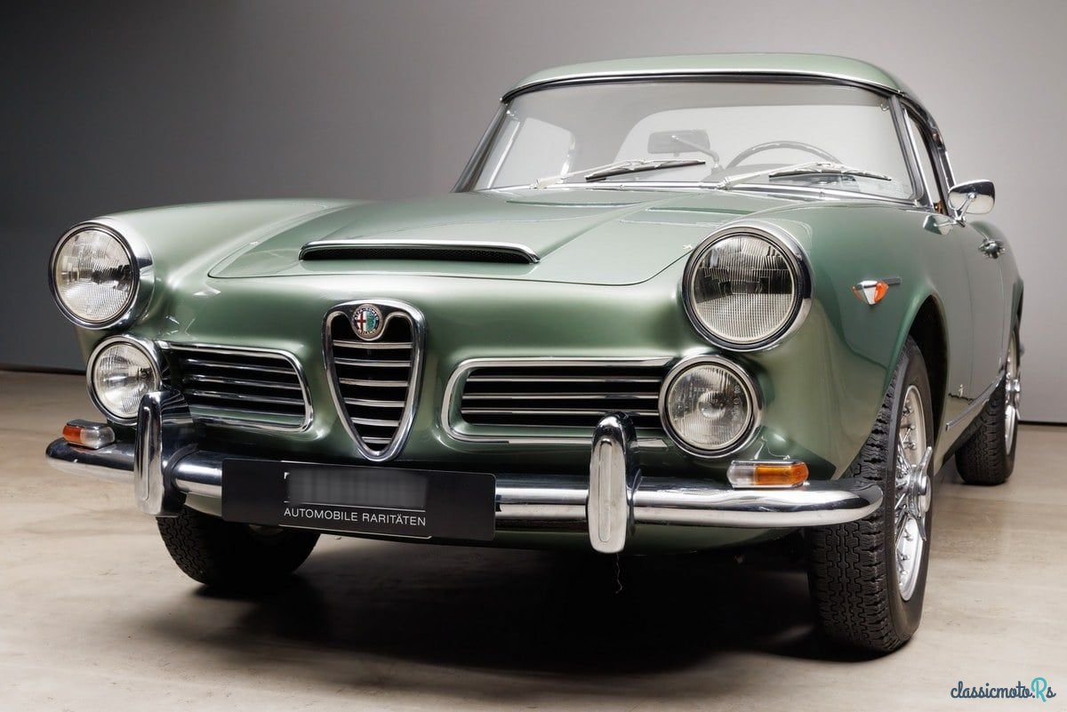 1962' Alfa Romeo 2600 photo #4